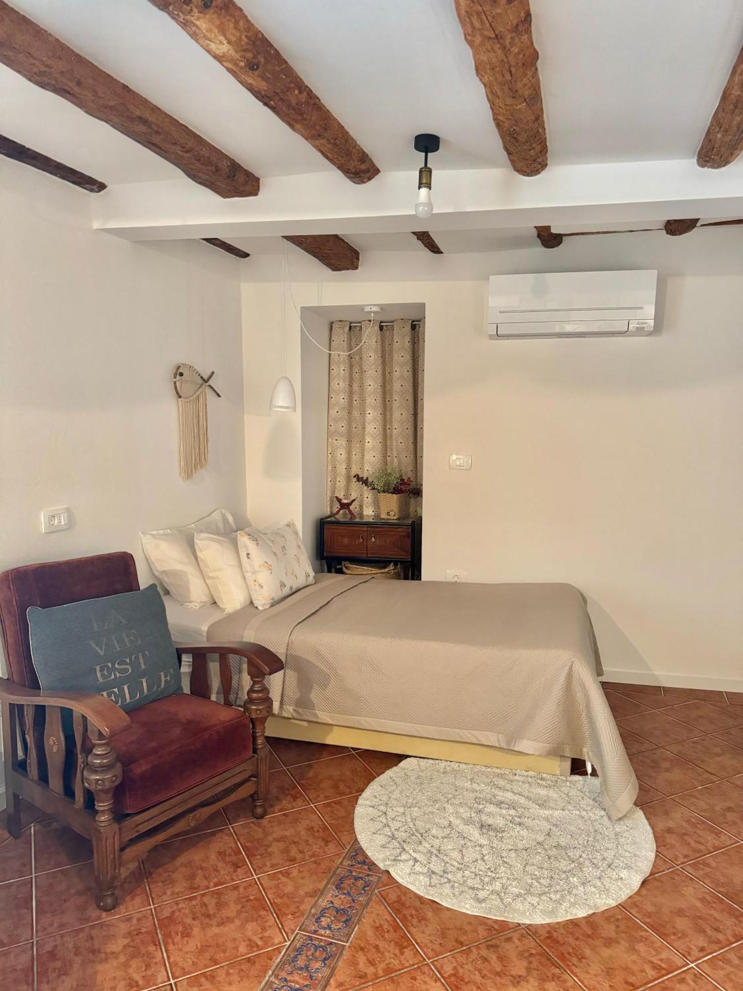 Cozy Holiday Apartment إيزولا المظهر الخارجي الصورة